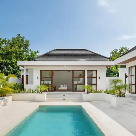 Casa Maro Uluwatu Apartment Exterior photo